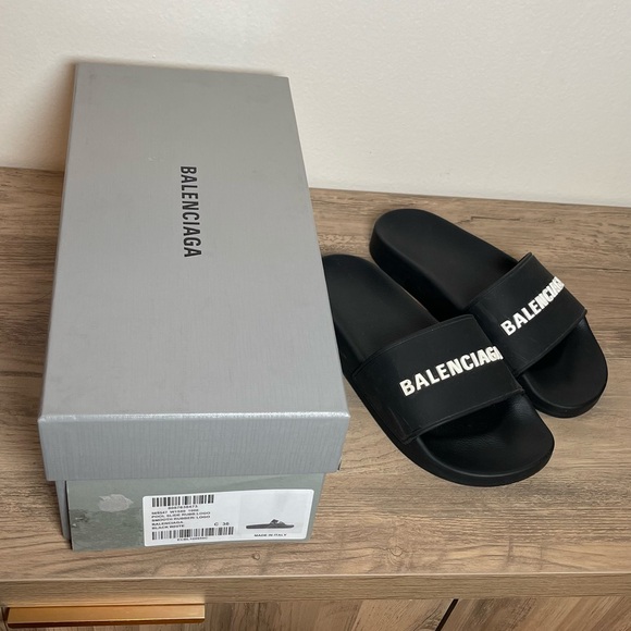 Balenciaga Women’s Pool Slides - Picture 3 of 7